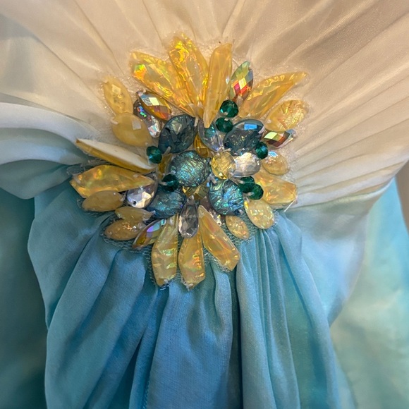 NWT La Femme Dancing with the Stars inspired 100% silk gorgeous dress! Sz 0 - Picture 2 of 11